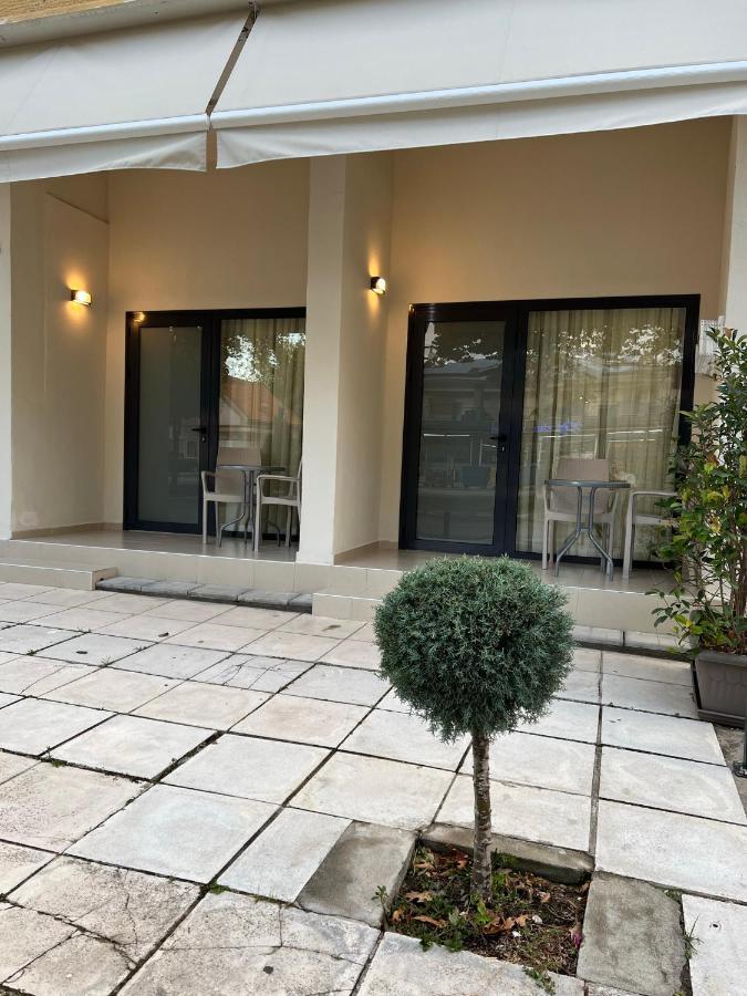 Sun'S Suites Asproválta Exteriér fotografie